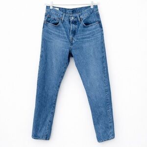 Levi’s 501 Original Straight Leg Jeans Medium Wash Vintage Style, 27